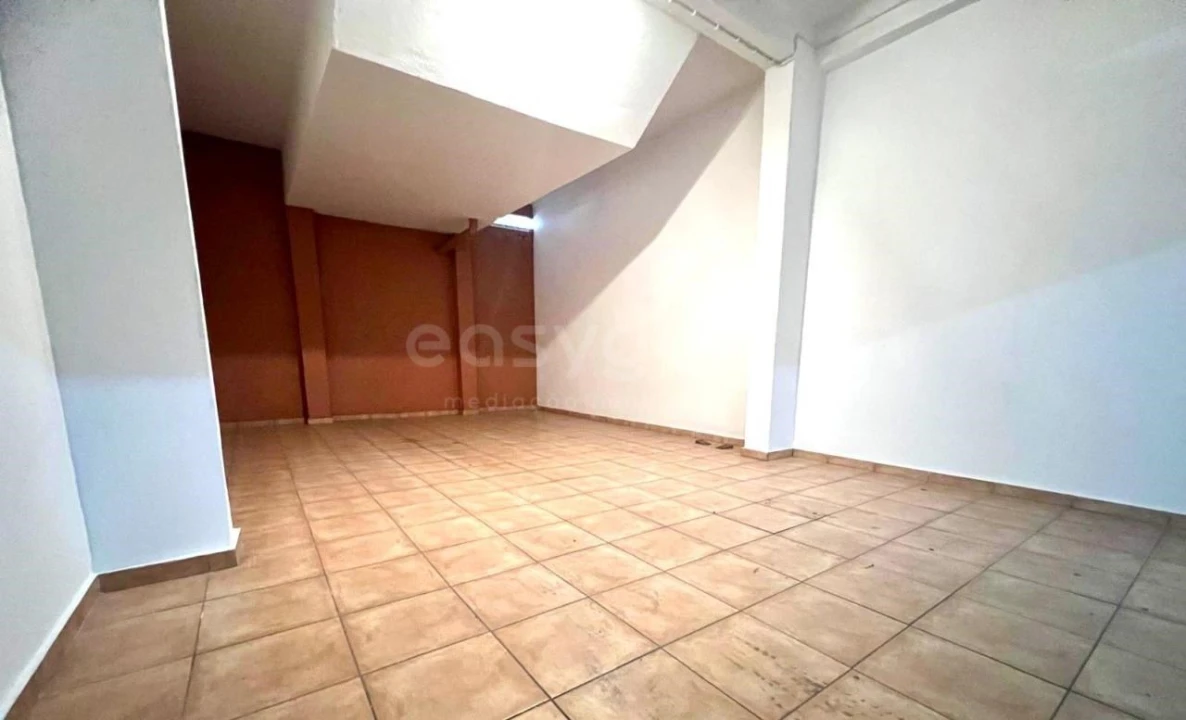 Garagem para Venda em Pinhal Novo Foto 3