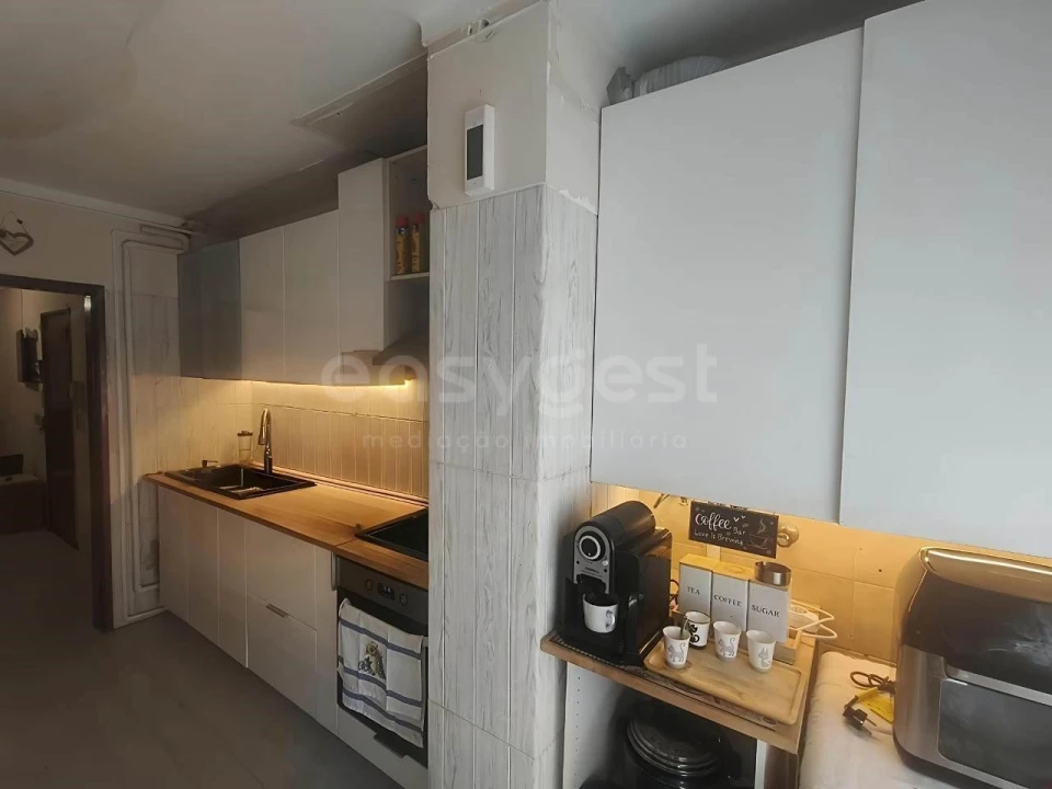 Apartamento T3 para Venda em Amora Foto 4
