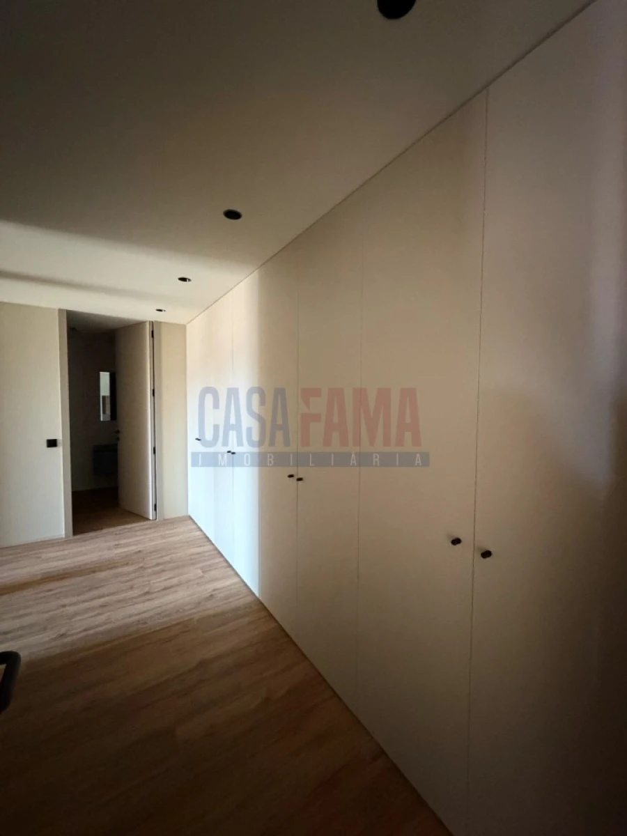 Apartamento T2 para Venda em Gualtar Foto 6