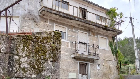 Moradia T3 para Venda em Candemil