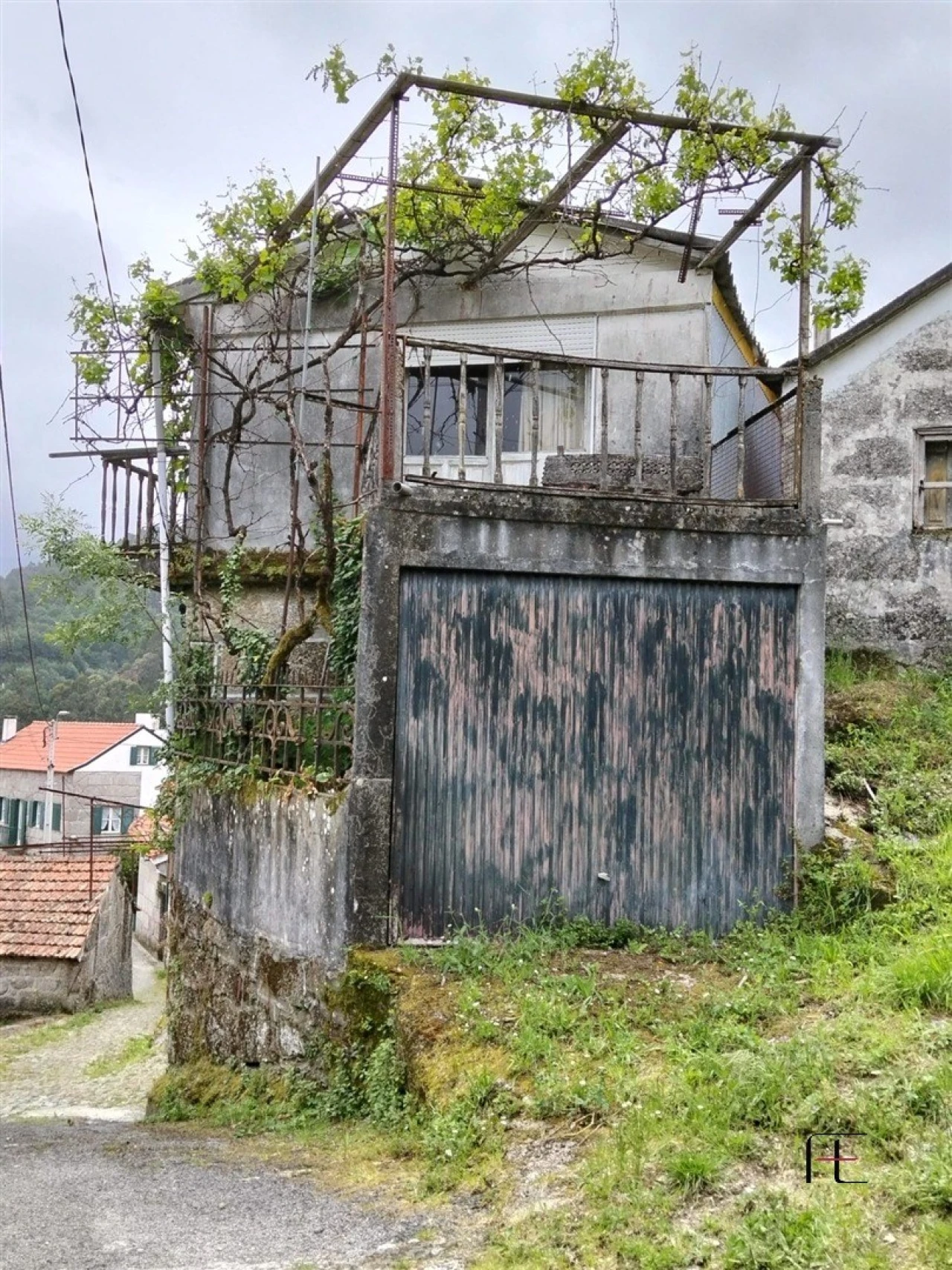 Moradia T3 para Venda em Candemil Foto 17