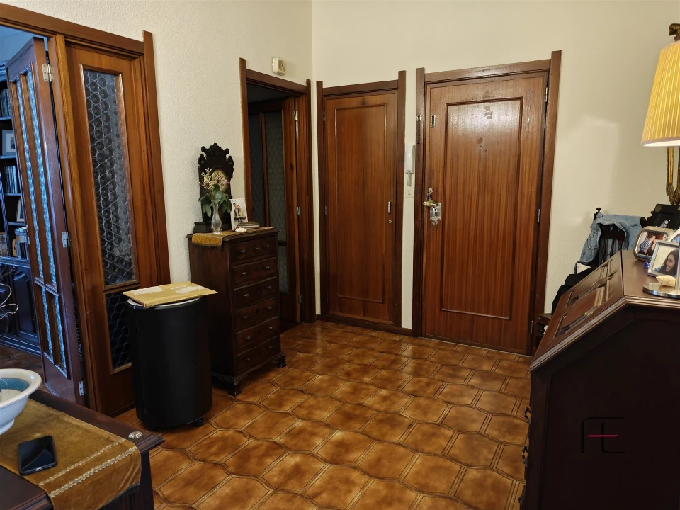 Apartamento T3 para Venda em Bonfim Foto 3