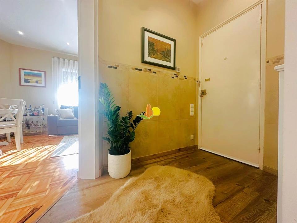Apartamento T3 para Venda em Buarcos Foto 2