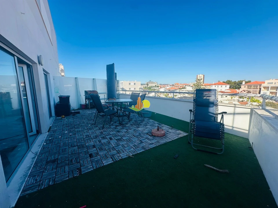 Apartamento T2 para Venda em Buarcos Foto 2