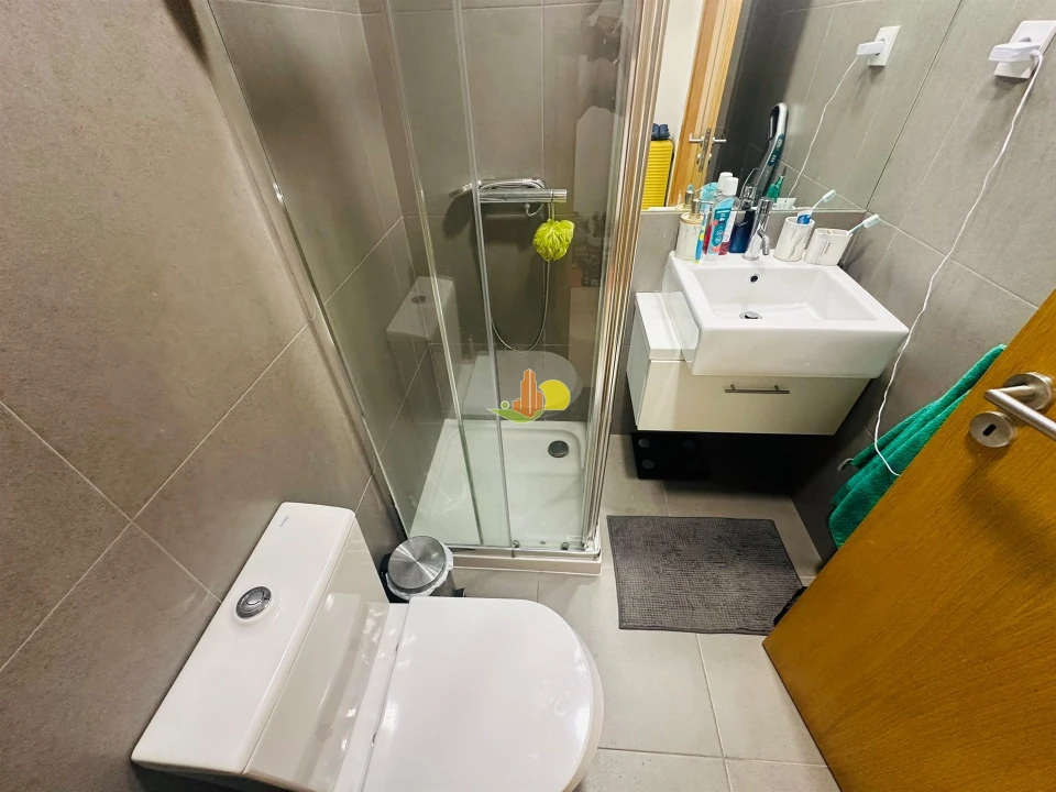 Apartamento T2 para Venda em Buarcos Foto 19