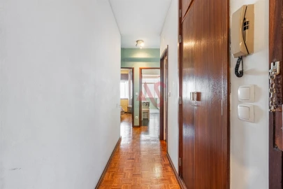 Apartamento T3 para Venda em Póvoa de Varzim, Beiriz e Argivai