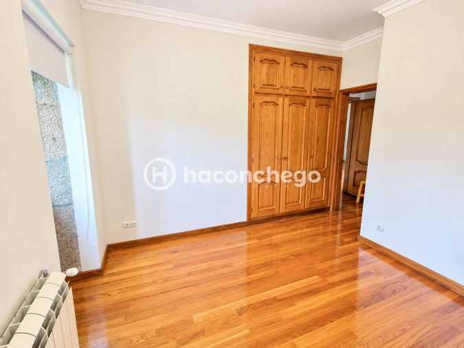 Moradia T3 para Venda em Friastelas Foto 31