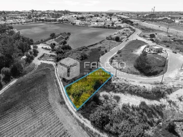 Terreno para Venda em Marvila, Ribeira Santarém, São Salvador, São Nicolau