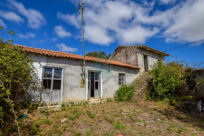 Quinta T2 para Venda em Torres Novas (Santa Maria, Salvador e Santiago)