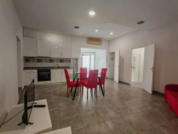 Apartamento T1 para Arrendamento em Covilhã e Canhoso