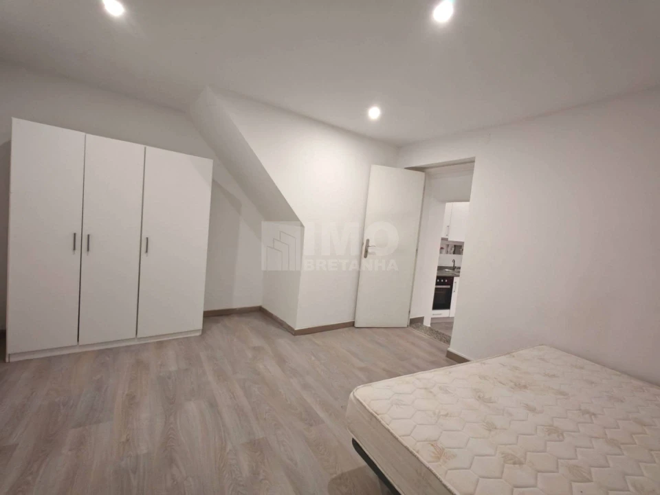 Apartamento T1 para Arrendamento em Covilhã e Canhoso Foto 7