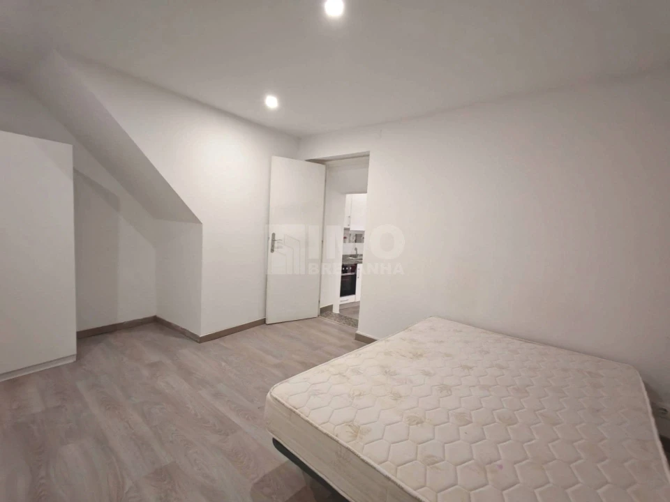 Apartamento T1 para Arrendamento em Covilhã e Canhoso Foto 9