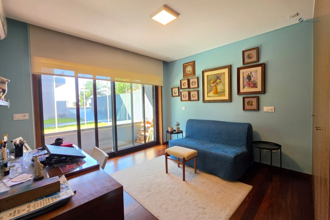 Apartamento T4 para Venda em Canidelo Foto 30