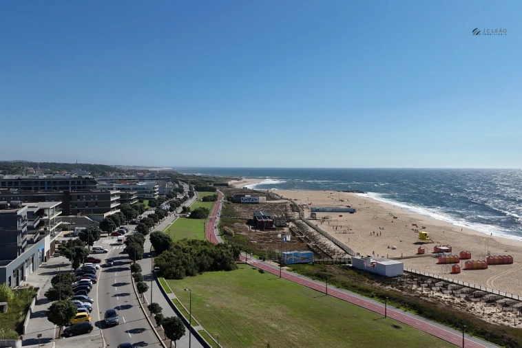 Apartamento T4 para Venda em Canidelo Foto 6