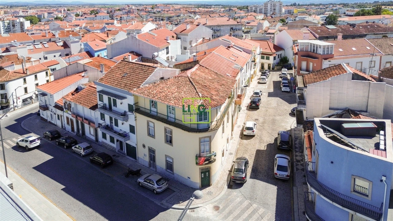 Apartamento T2 para Arrendamento em Castelo Branco Foto 30