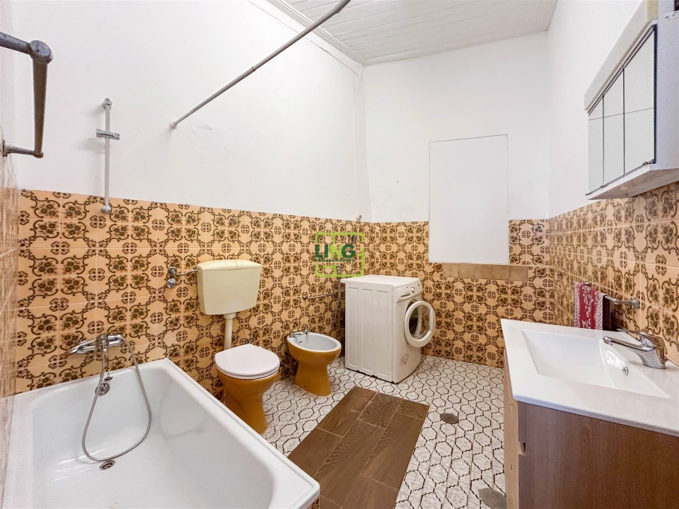 Apartamento T2 para Arrendamento em Castelo Branco Foto 5