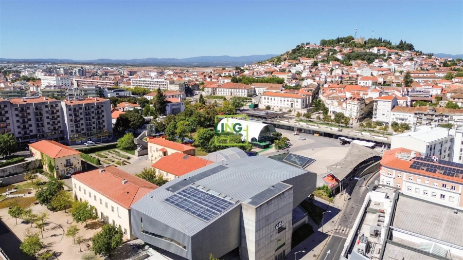 Apartamento T2 para Arrendamento em Castelo Branco Foto 40
