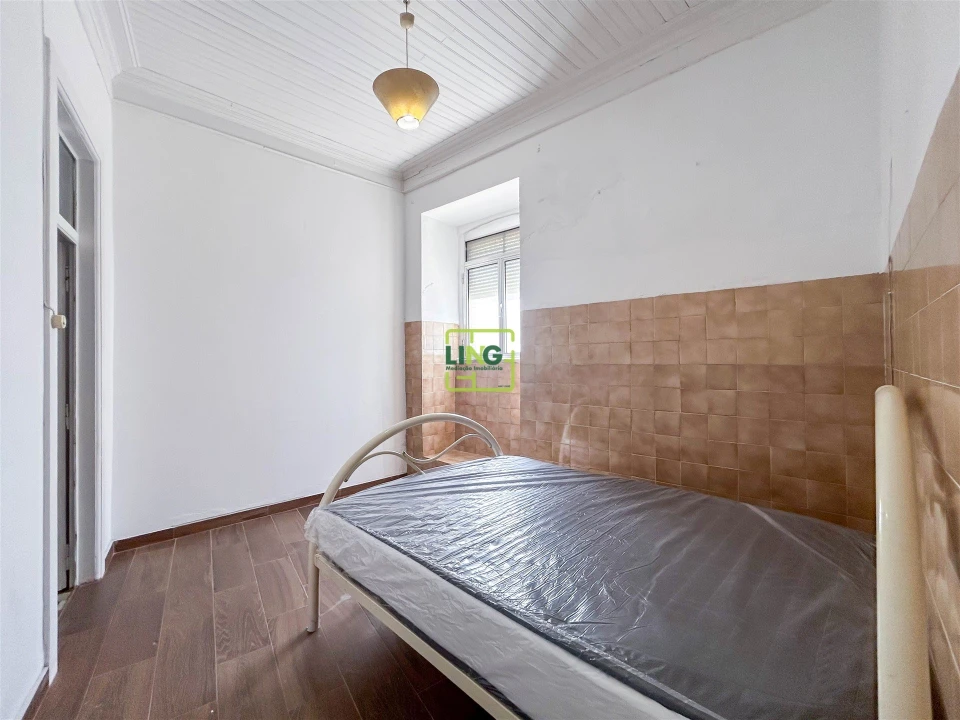 Apartamento T2 para Arrendamento em Castelo Branco Foto 15