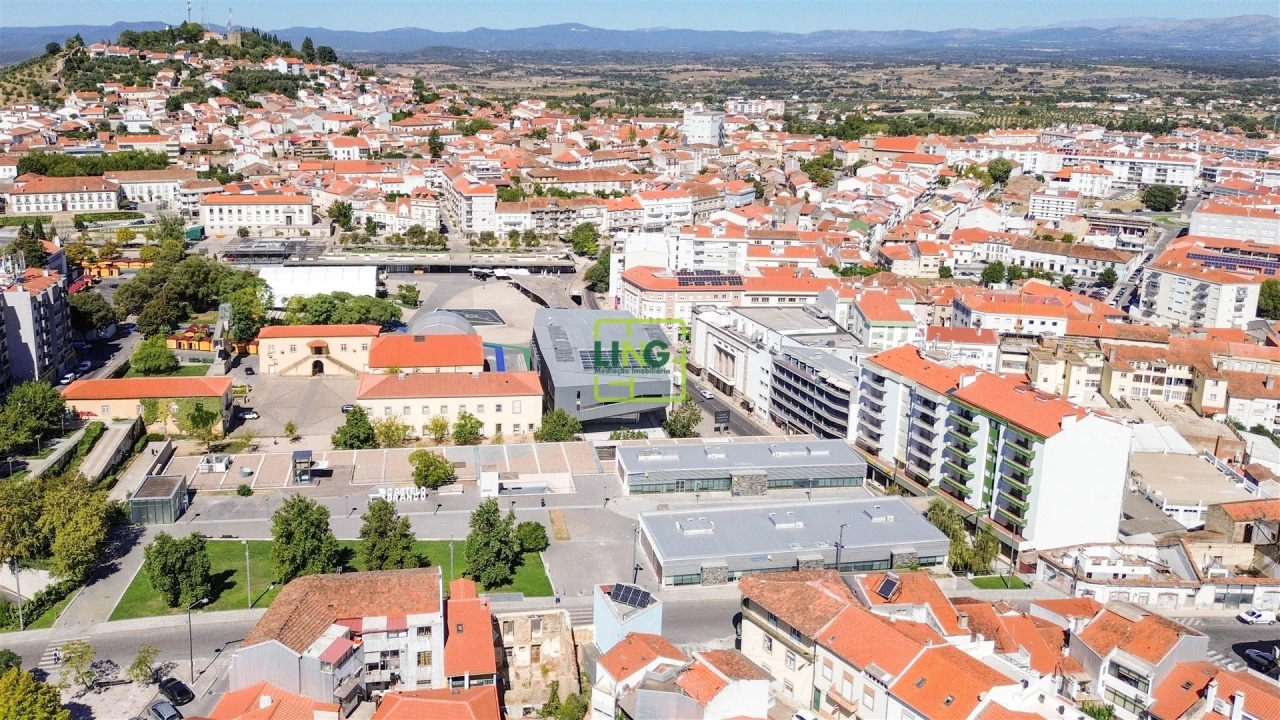Apartamento T2 para Arrendamento em Castelo Branco Foto 45
