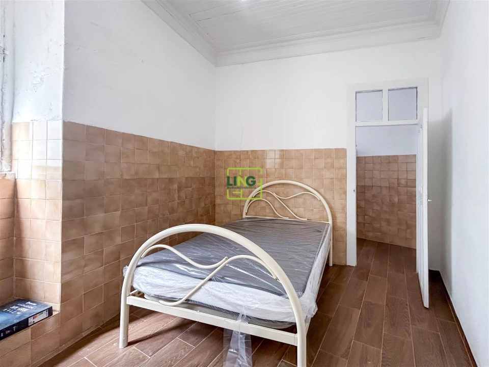 Apartamento T2 para Arrendamento em Castelo Branco Foto 12