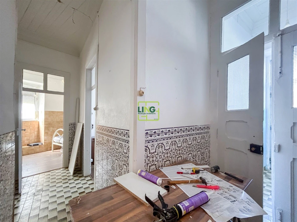 Apartamento T2 para Arrendamento em Castelo Branco Foto 7