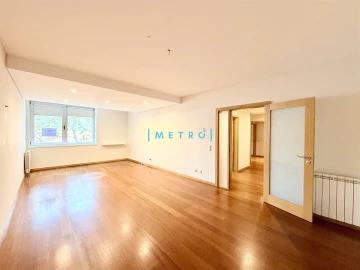Apartamento T2 para Arrendamento em Matosinhos e Leça da Palmeira