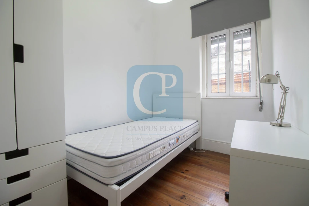 Apartamento T2 para Arrendamento em São Mamede de Infesta e Senhora da Hora Foto 6