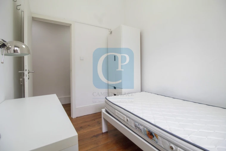 Apartamento T2 para Arrendamento em São Mamede de Infesta e Senhora da Hora Foto 7