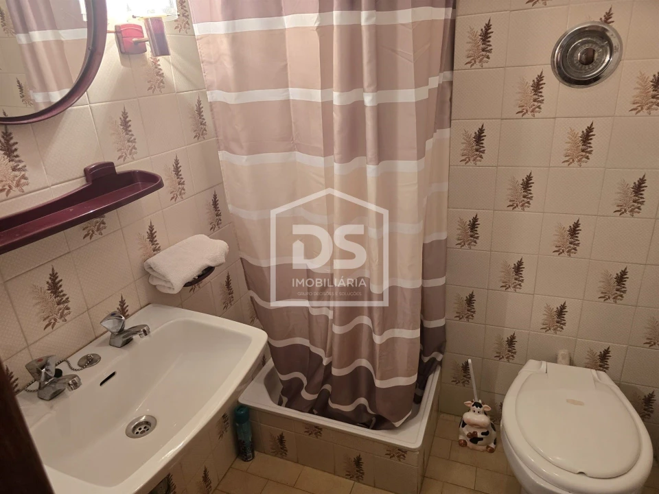 Apartamento T3 para Venda em Viseu Foto 18