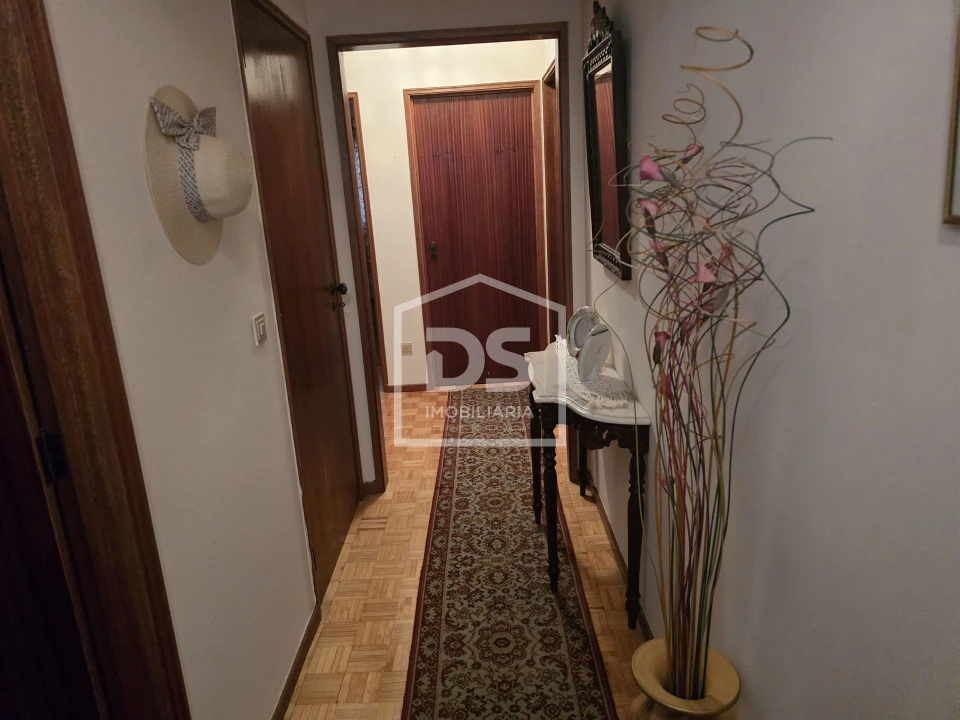 Apartamento T3 para Venda em Viseu Foto 21