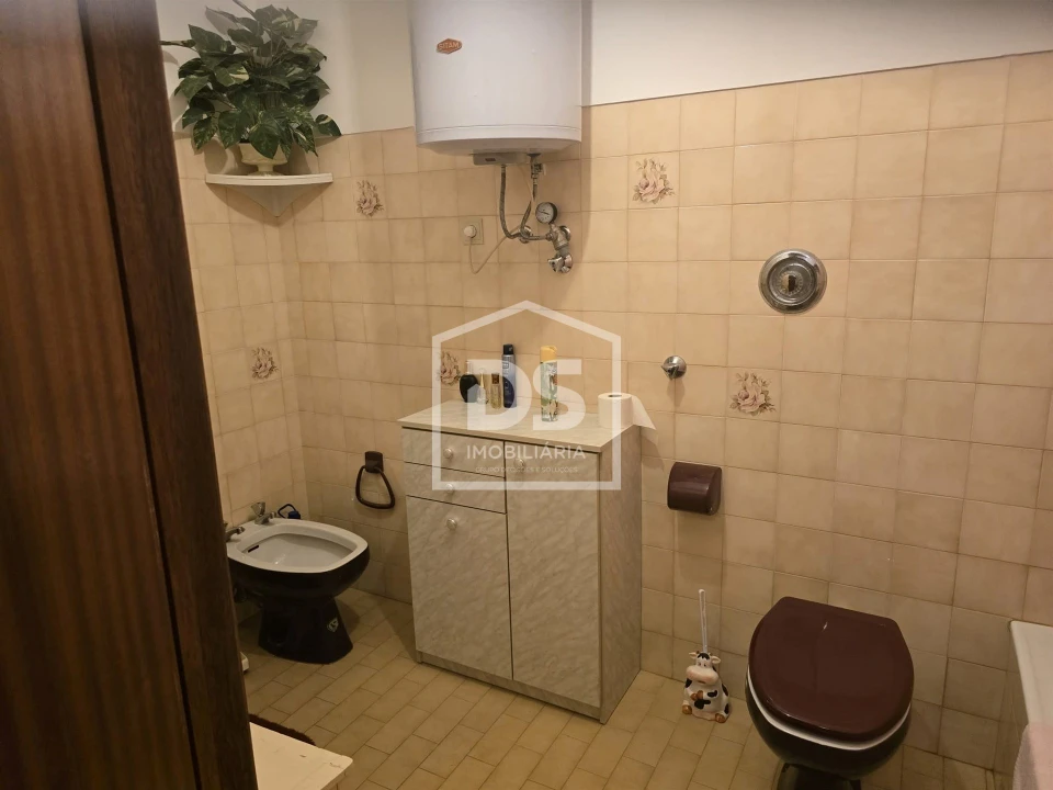 Apartamento T3 para Venda em Viseu Foto 19