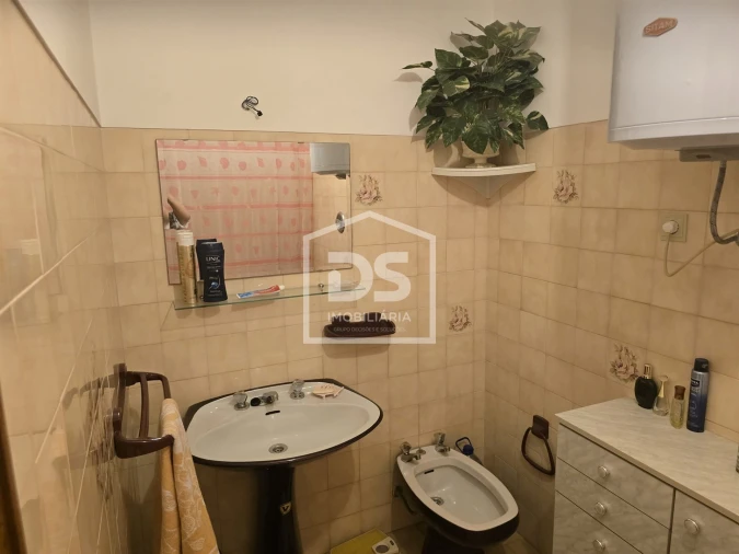 Apartamento T3 para Venda em Viseu Foto 20