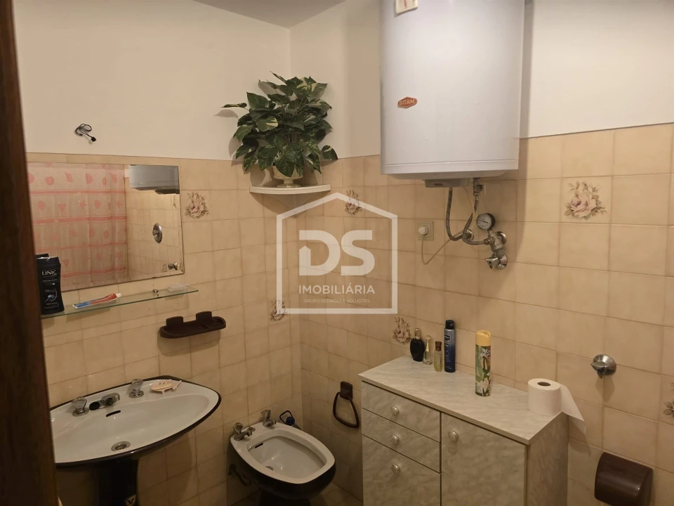 Apartamento T3 para Venda em Viseu Foto 26