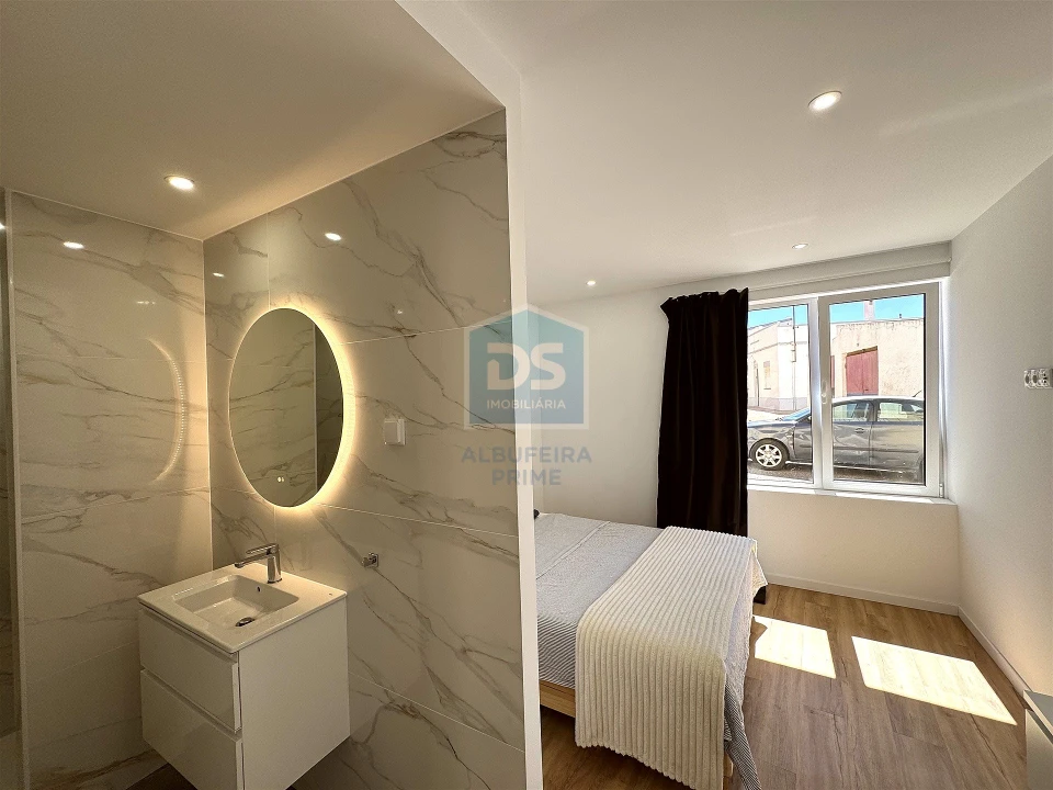 Apartamento T3 para Venda em Quarteira Foto 14