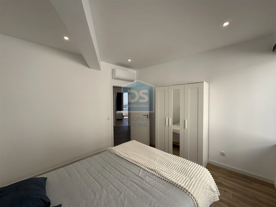 Apartamento T3 para Venda em Quarteira Foto 22