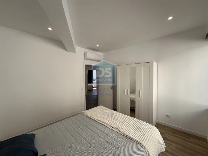 Apartamento T3 para Venda em Quarteira Foto 22