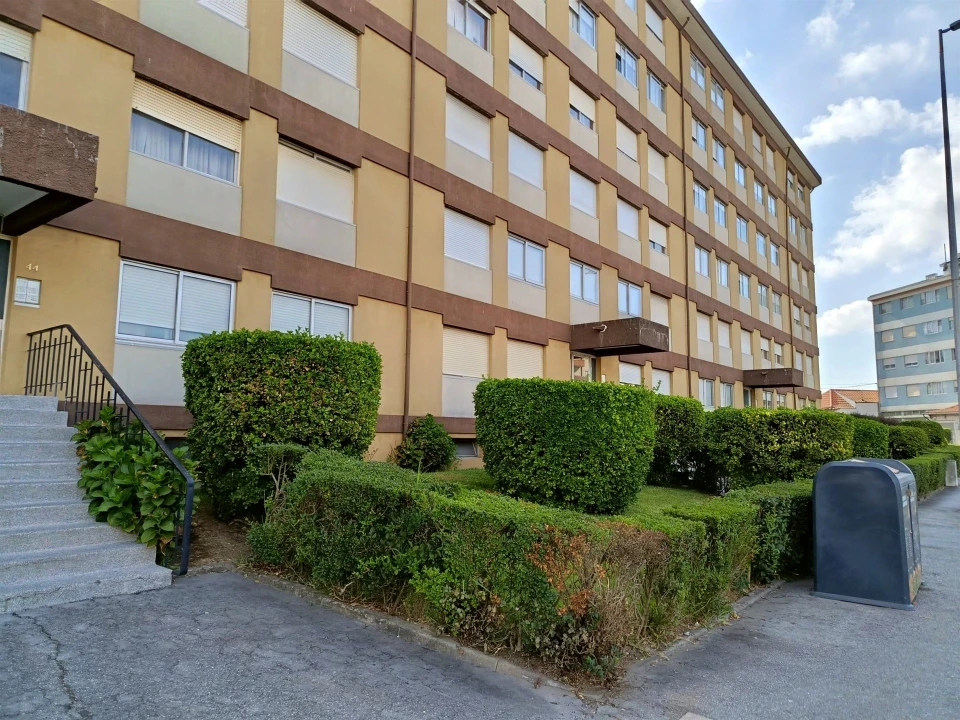 Apartamento T0 para Venda em São Mamede de Infesta e Senhora da Hora Foto 1