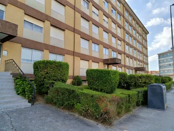 Apartamento T0 para Venda em São Mamede de Infesta e Senhora da Hora