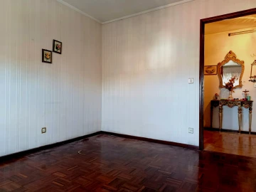 Apartamento T0 para Venda em São Mamede de Infesta e Senhora da Hora