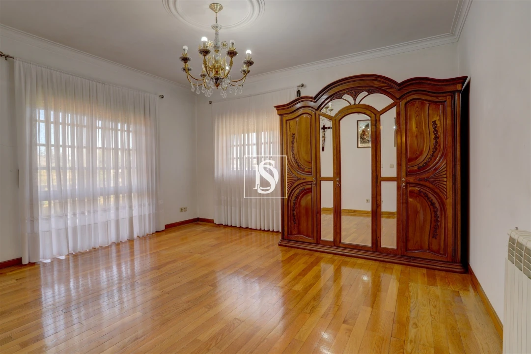 Moradia T4 para Venda em Gondifelos, Cavalões e Outiz Foto 32