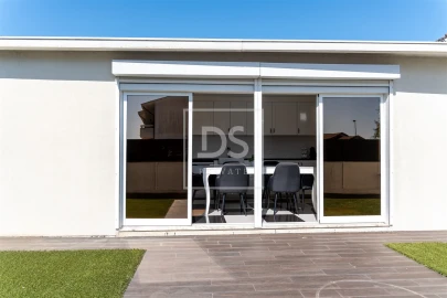 Moradia T3 para Venda em Aguas Santas