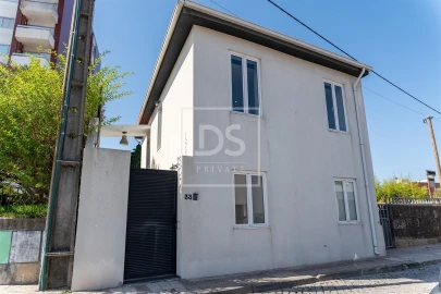 Moradia T3 para Venda em Aguas Santas