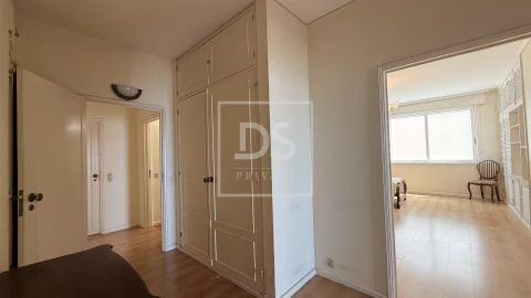 Apartamento T6 para Venda em Póvoa de Varzim, Beiriz e Argivai