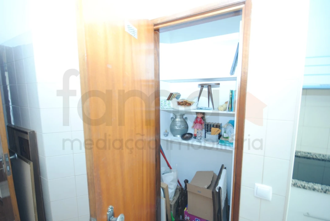 Apartamento T2 para Venda em Algés, Linda-A-Velha e Cruz Quebrada-Dafundo Foto 15