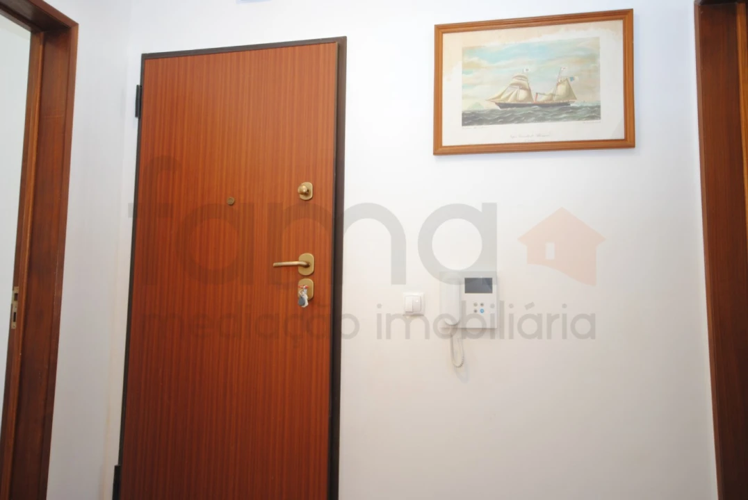 Apartamento T2 para Venda em Algés, Linda-A-Velha e Cruz Quebrada-Dafundo Foto 22