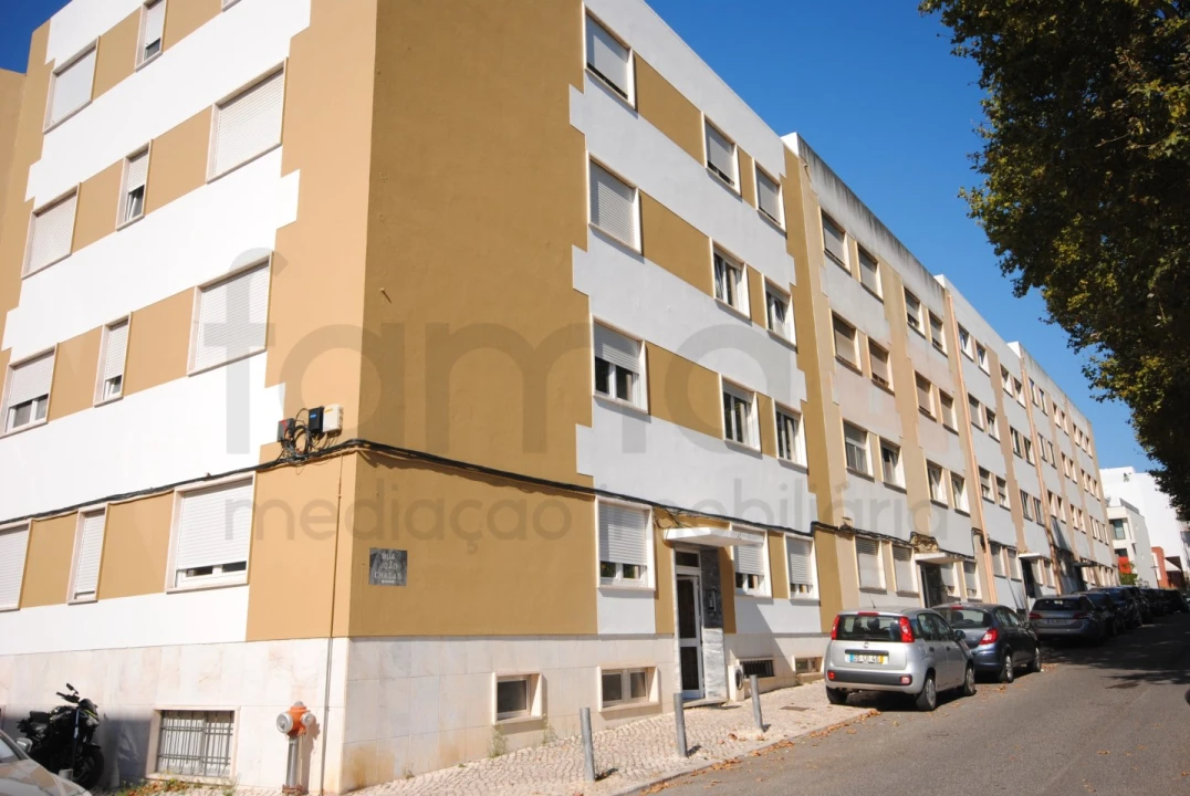 Apartamento T2 para Venda em Algés, Linda-A-Velha e Cruz Quebrada-Dafundo Foto 26