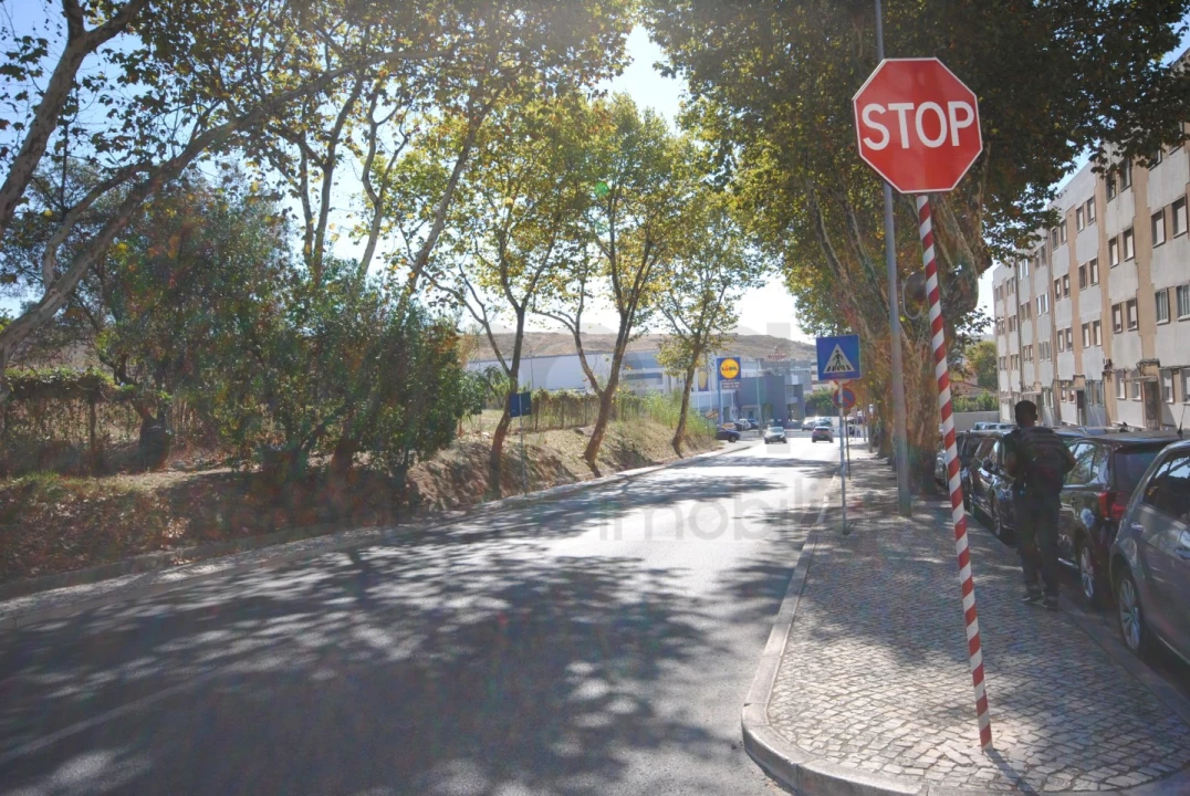 Apartamento T2 para Venda em Algés, Linda-A-Velha e Cruz Quebrada-Dafundo Foto 28