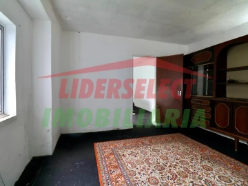 Moradia T3 para Venda em São Pedro da Cadeira