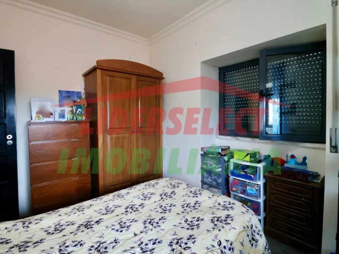 Moradia T3 para Venda em São Pedro da Cadeira Foto 19