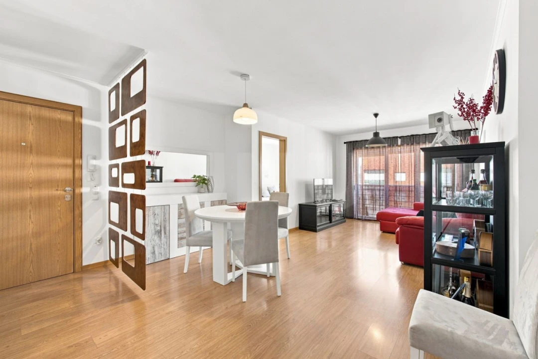 Apartamento T3 para Venda em Santa Clara Foto 1